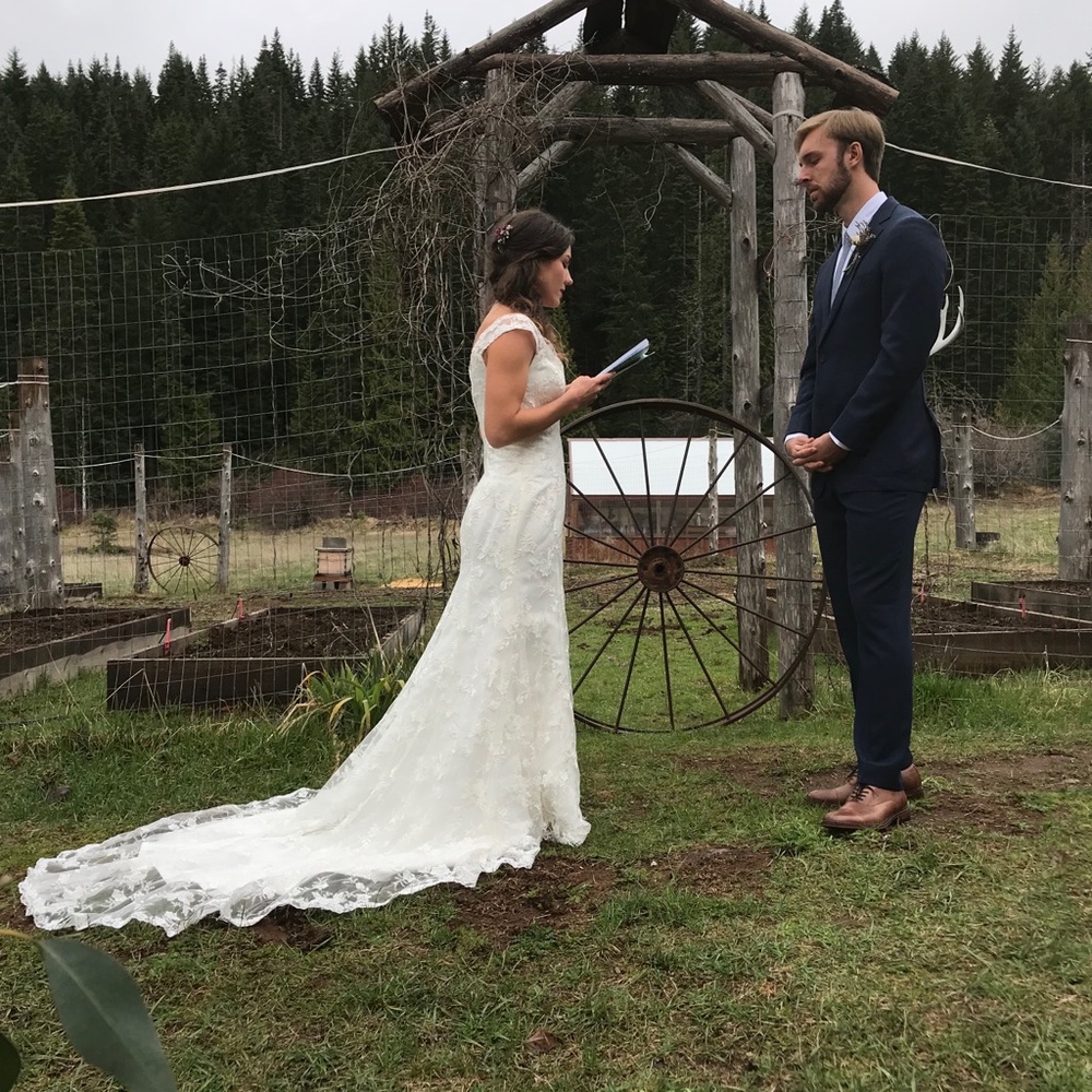 Classy Custom Off-White Lace Mermaid Wedding Dress